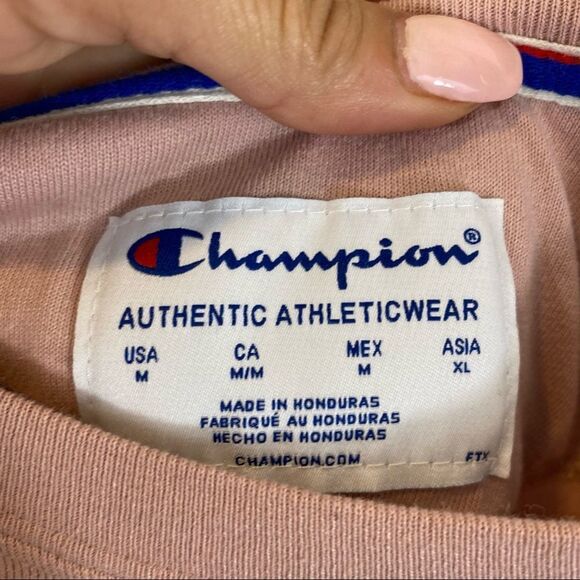 Ladies Pink Champion Logo Sweatshirt Size Medium - Picture 9 of 11